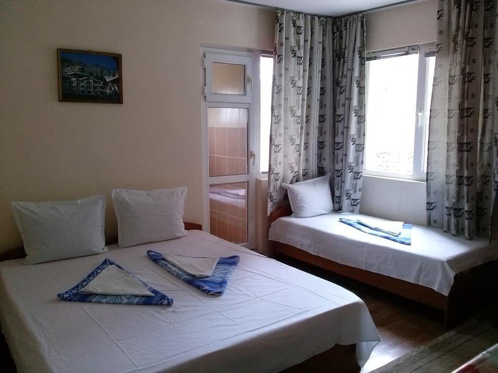 Dobrevi Guest House โซโซโปล ภายนอก รูปภาพ